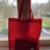 NEUAUFLAGE: Upcycling-Tragetasche aus aussortierten Fahnen – Bild 3