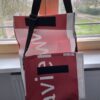 AUSVERKAUFT Upcycling-Umhängetasche aus alten Bannern – Bild 3